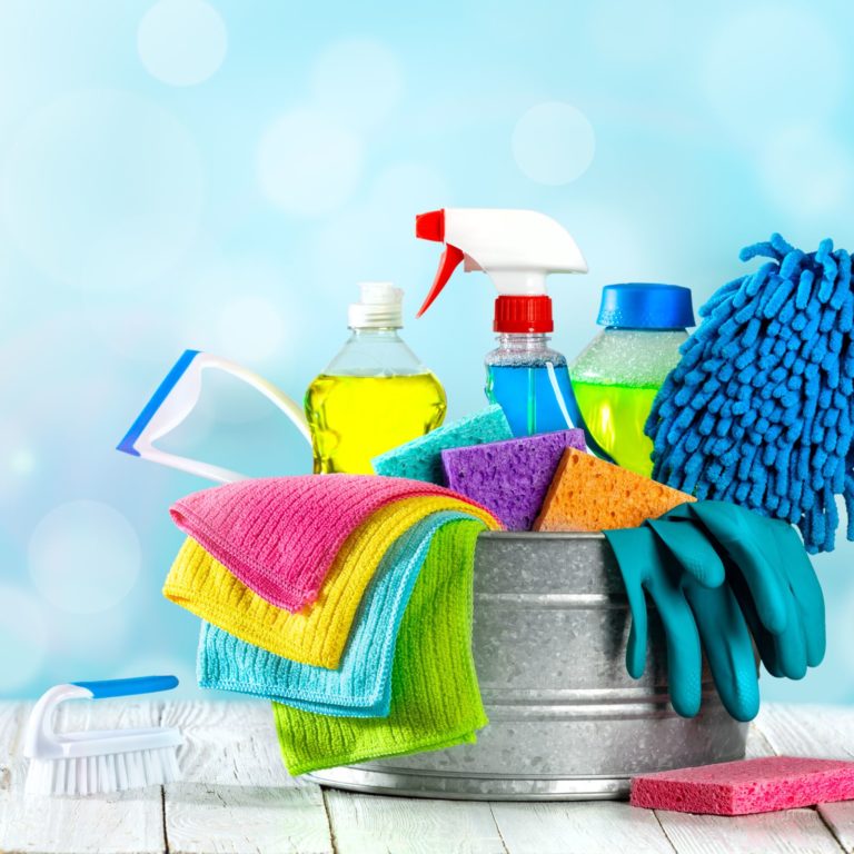 Apartment Cleaning Checklist: When to Clean What in Your New Home